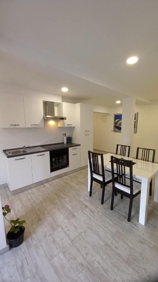Apartments Mocici Luaran gambar