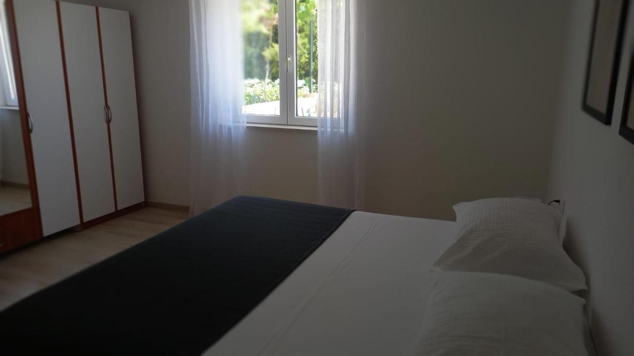 Apartments Mocici Luaran gambar