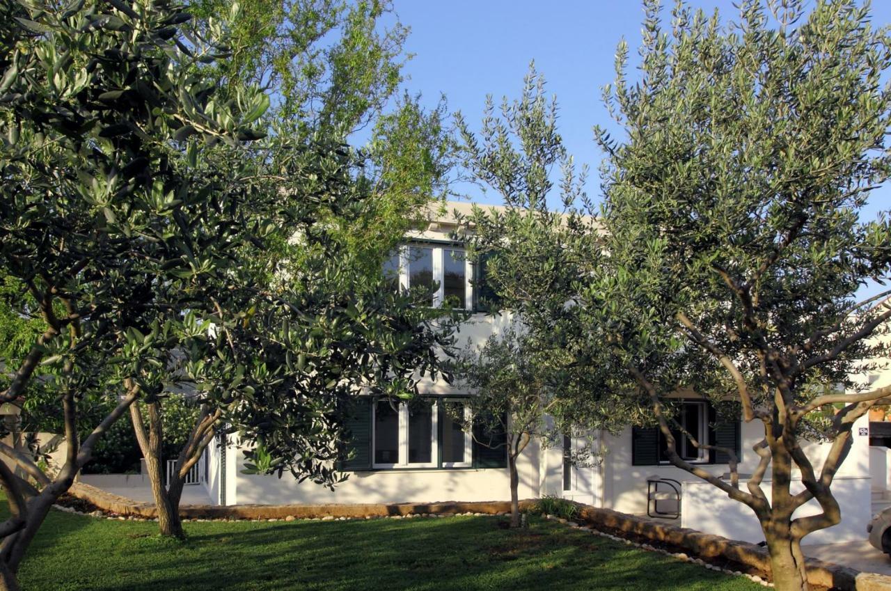 Apartments Mocici Luaran gambar